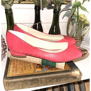 Mark brand, red flats